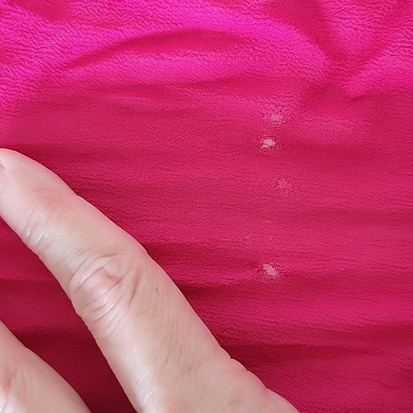 🌺3 for $10 Fuschia Gold-beaded Scarf - Picture 6 of 7